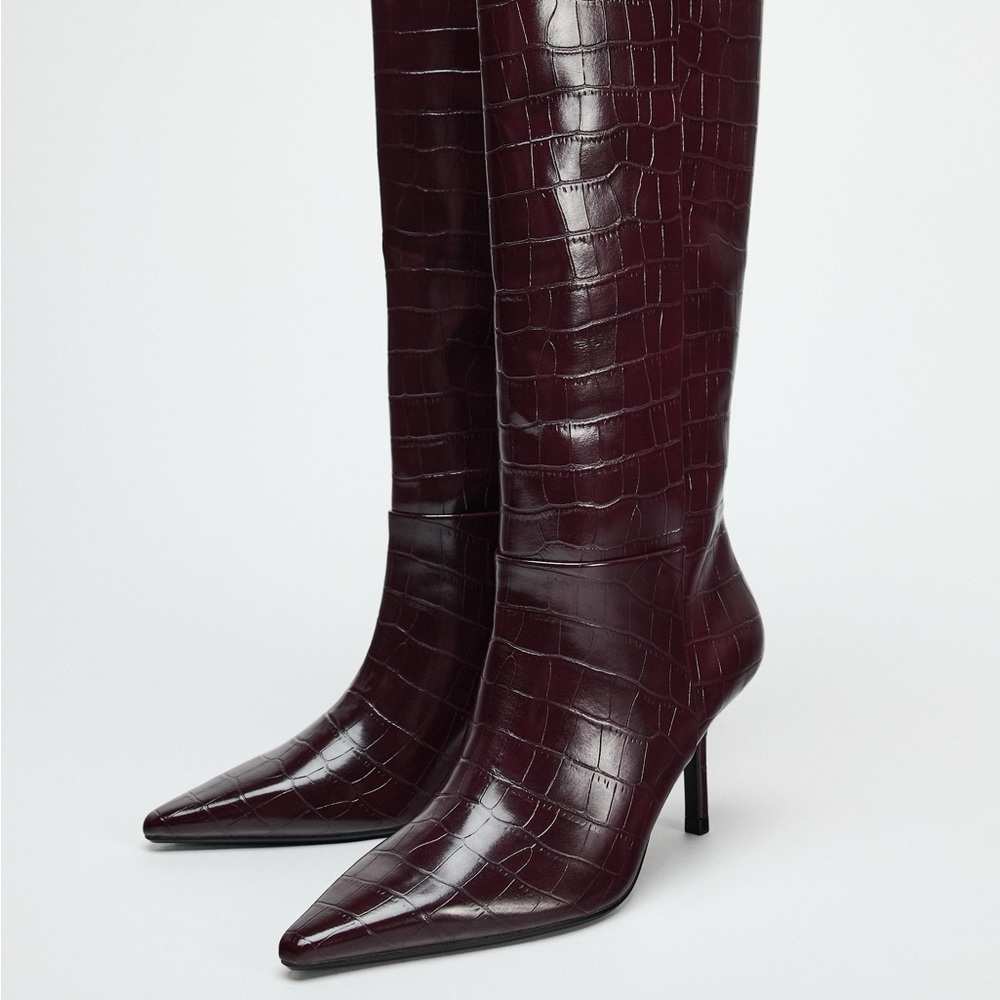 Zara Burgundy Croc-Pattern Heeled Boots size 9 NWT